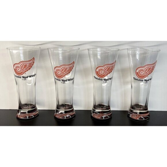 Detroit Red Wings set of 4 Beer Glasses Official NHL - Picture 2 of 5